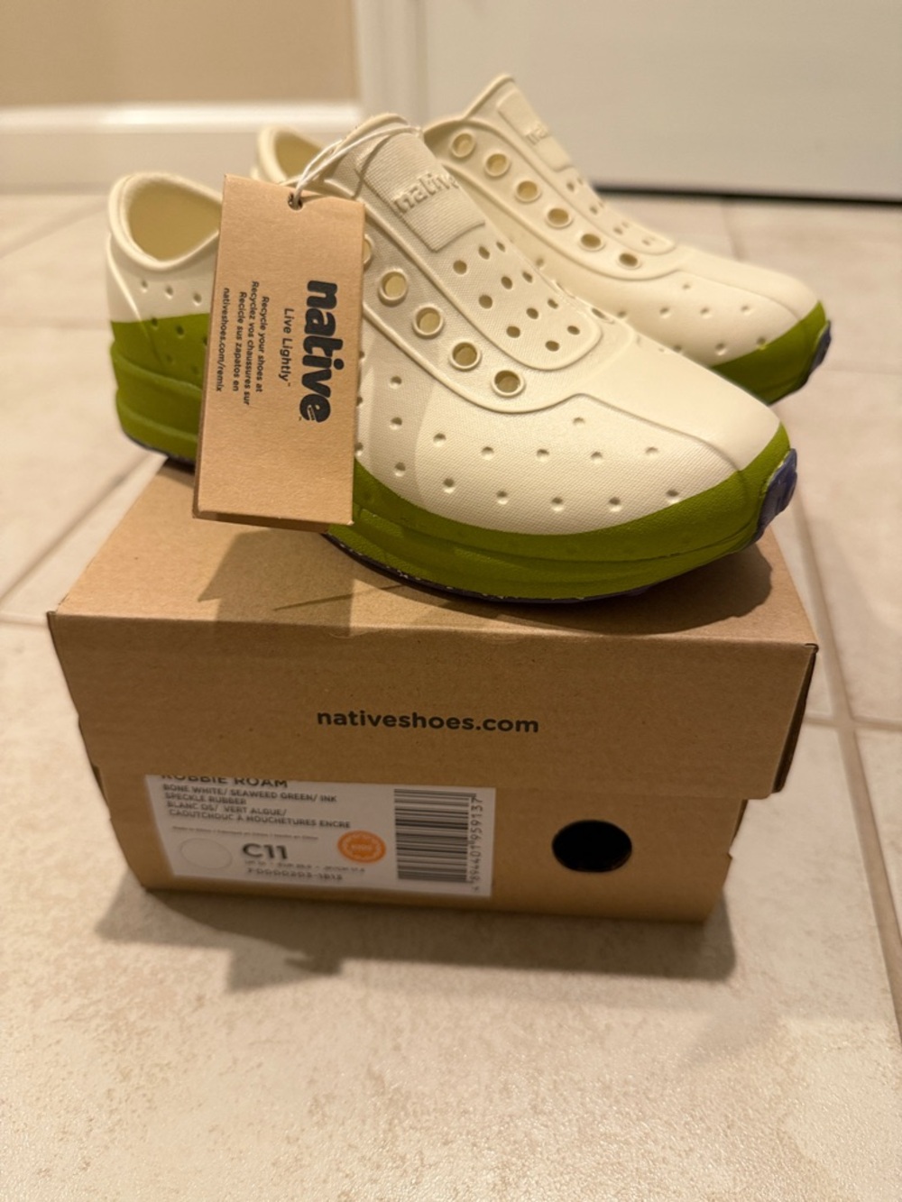 Native Kids Jefferson Slip-On in Cream and Green